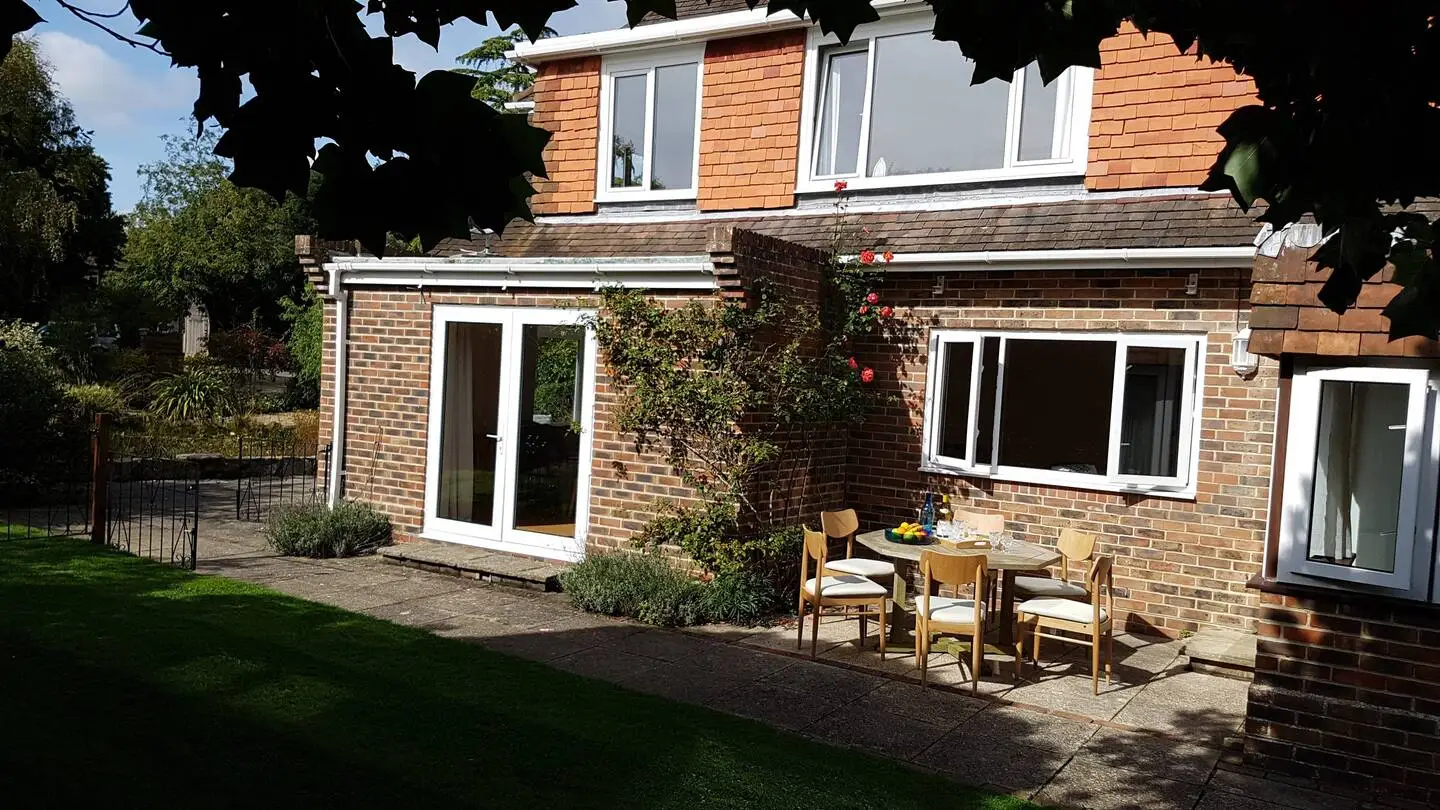 Chichester Accommodation large groups